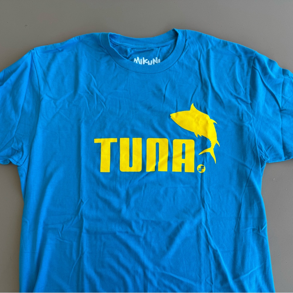 Men’s Blue and Yellow Mikuni Tuna Sushi-lovers Graphic T-Shirt